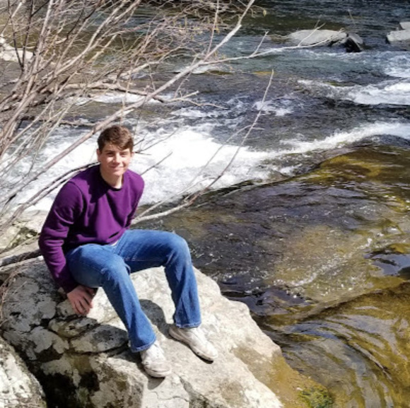 Meet your Posher, Izzy - Picture 1 of 1